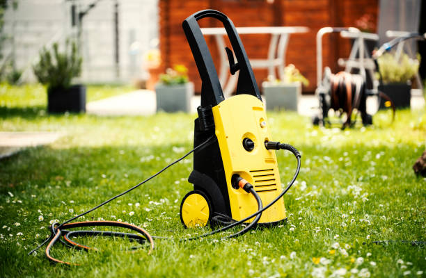 Best Rust Removal  in Lake Lorraine, FL
